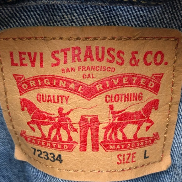 Vintage Levi Trucker Jacket - Large - Picture 8 of 8